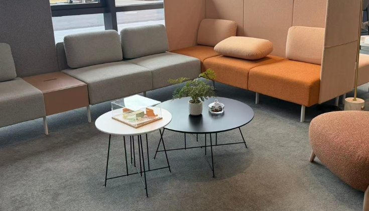 Eclipse coffee table (1)