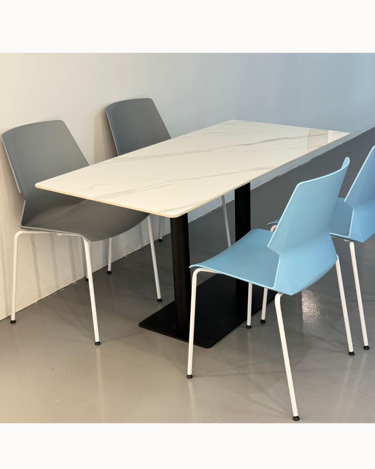 Kyle table kichenette (5)