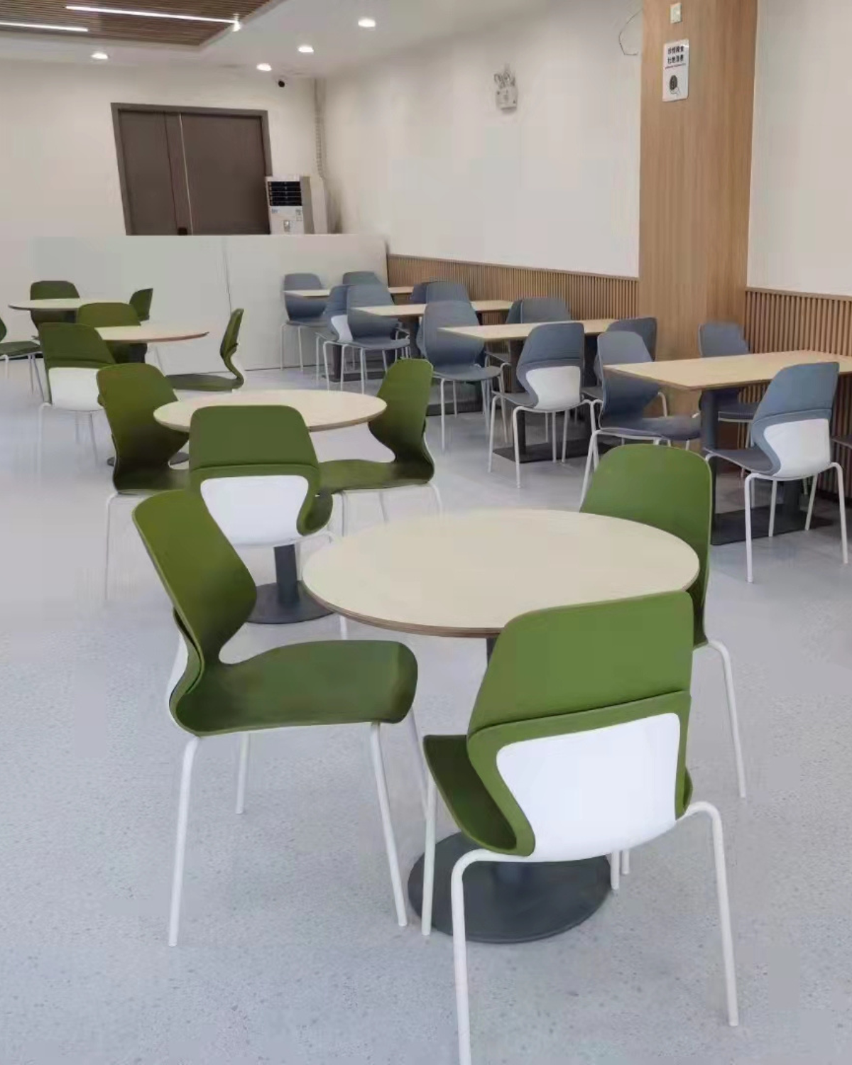 Nolita visitor chairs (6)