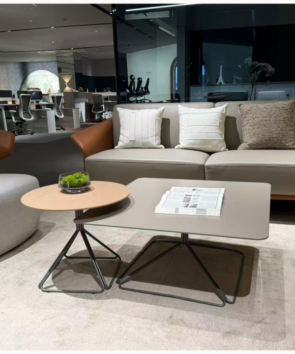 Yes coffee table (3)